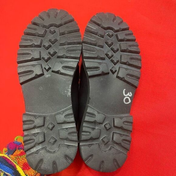 BCBG Tinaa Black Gold Chain Y2K Chunky Loafers Size 9 New - Picture 10 of 11